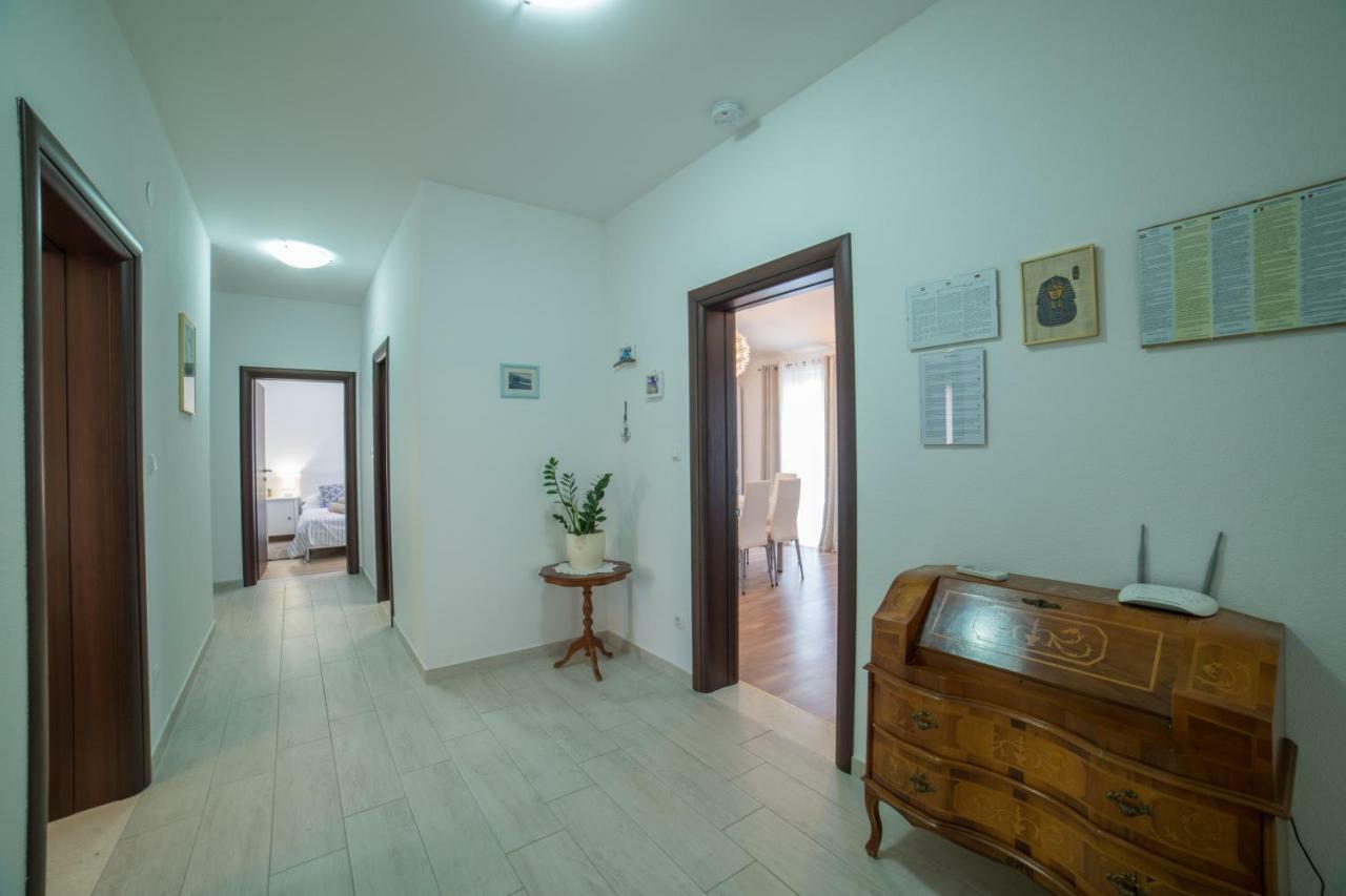 Apartment Mardi คาชเตลา ภายนอก รูปภาพ